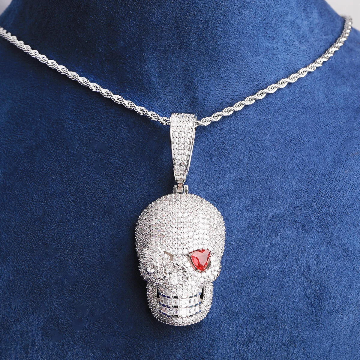 Bubble Letter Iced Out Rose Flower Red Eye Skull Necklace Pendant for Men Prong Setting 5A Cubic Zirconia Hip Hop Jewelry