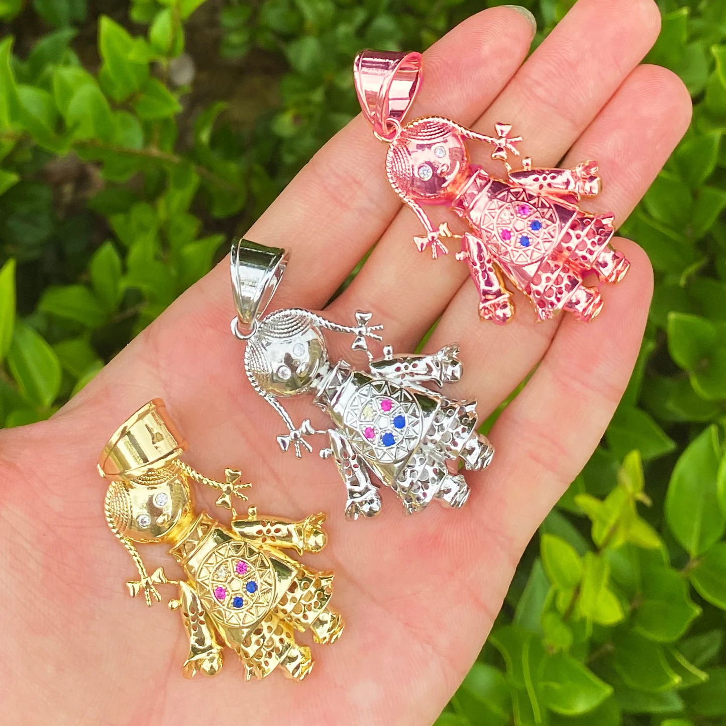 Bubble Letter Iced Out Rag Doll Necklace Pendant for Men Prong Setting 5A Cubic Zirconia Hip Hop Jewelry