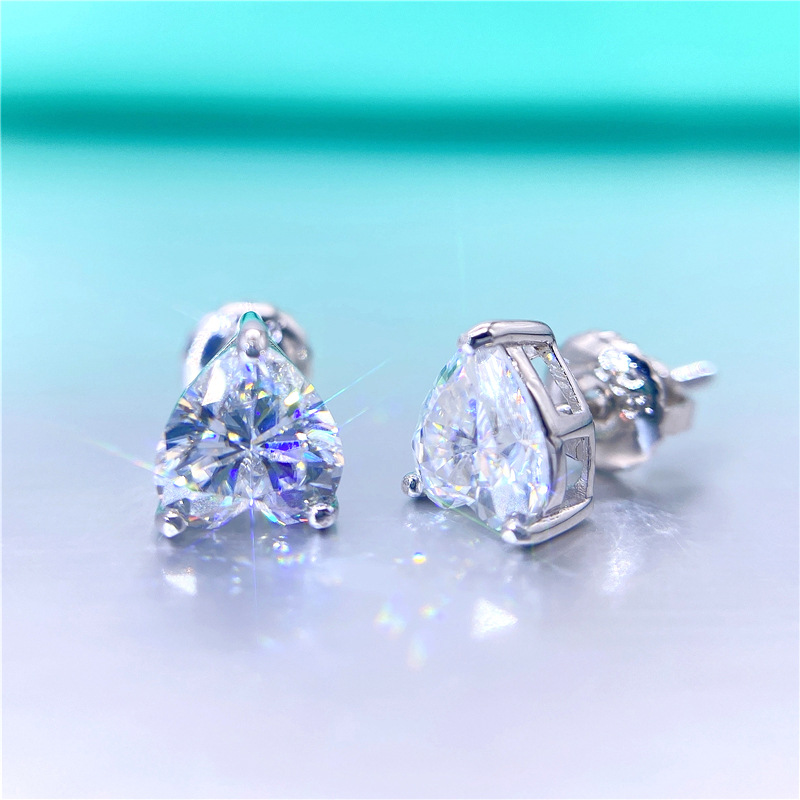 Bubble Letter Silver Moissanite VVS Heart Stud Earring for Women Hip Hop Jewelry