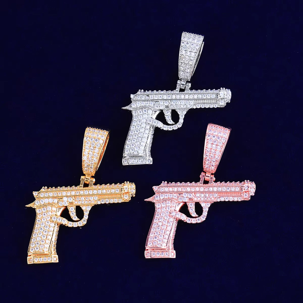 Bubble Letter Iced Out Gun Necklace Pendant for Men Street Culture Prong Setting Charm Cubic Zirconia Hip Hop Jewelry