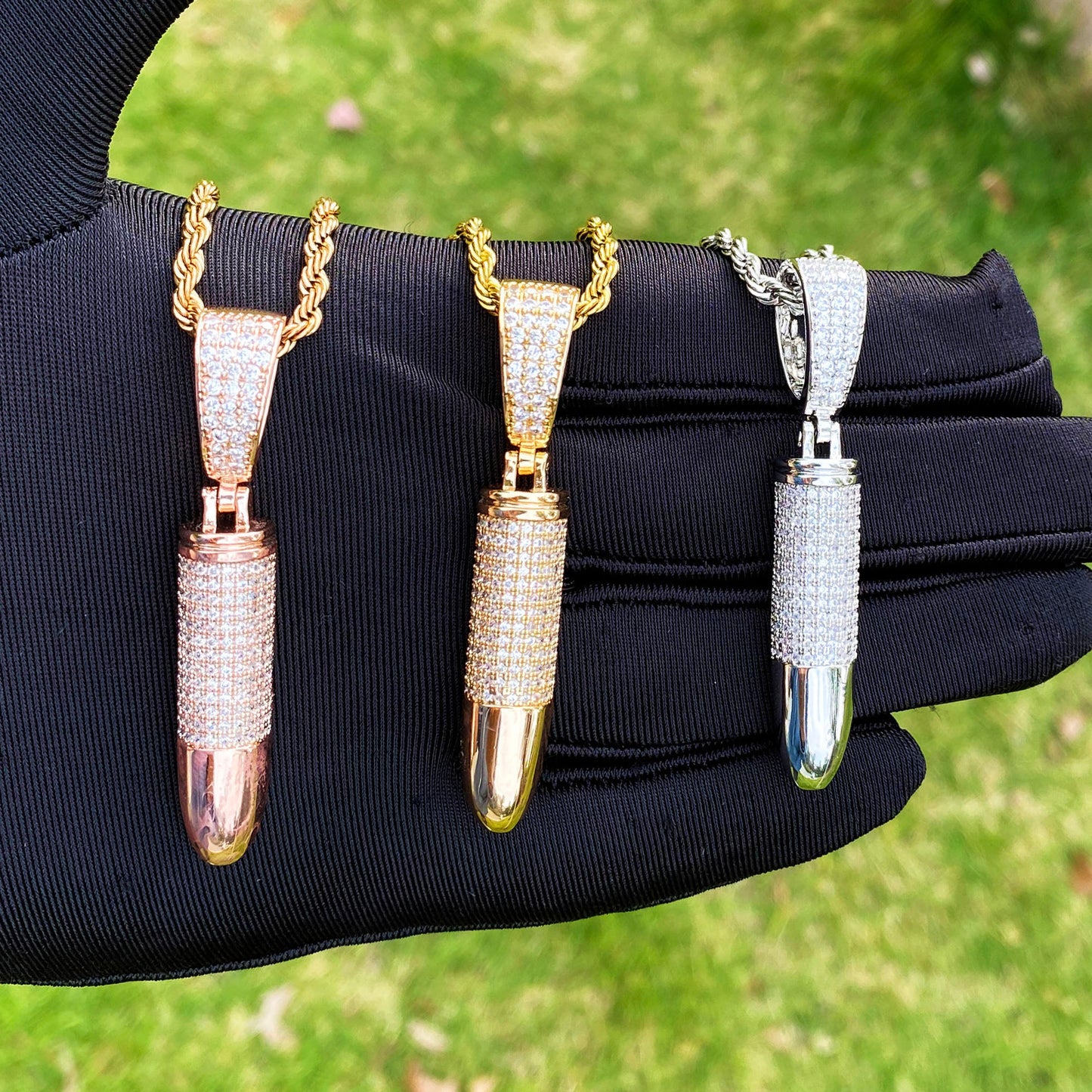 Bubble Letter Iced Out Bullet Necklace Pendant for Men Street Culture Prong Setting Charm Hip Hop Jewelry