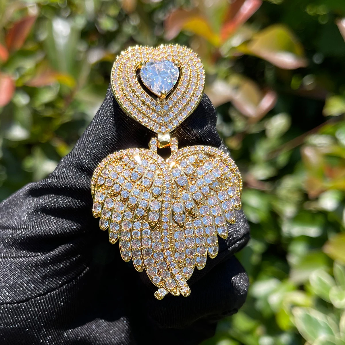 Bubble Letter Iced Out Necklace for Women Heart Bail Prong Wing Pendant Real Gold Plated Hip Hop Jewelry