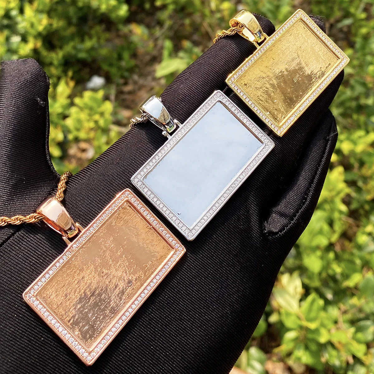 Bubble Letter Iced Out Rectangle Custom Photo Necklace Pendant for Men Real Gold Plated Cubic Zirconia Hip Hop Jewelry
