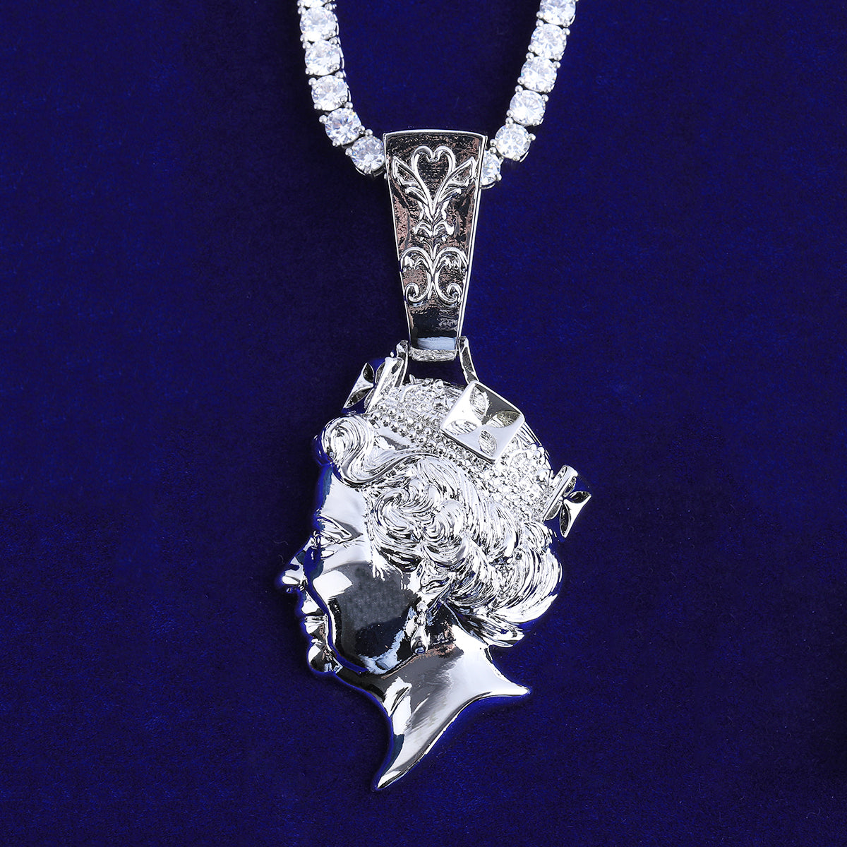 Bubble Letter Iced Out United kingdom Queen Head Necklace Pendant for Men Real Gold Plated 5A Cubic Zirconia Hip Hop Jewelry