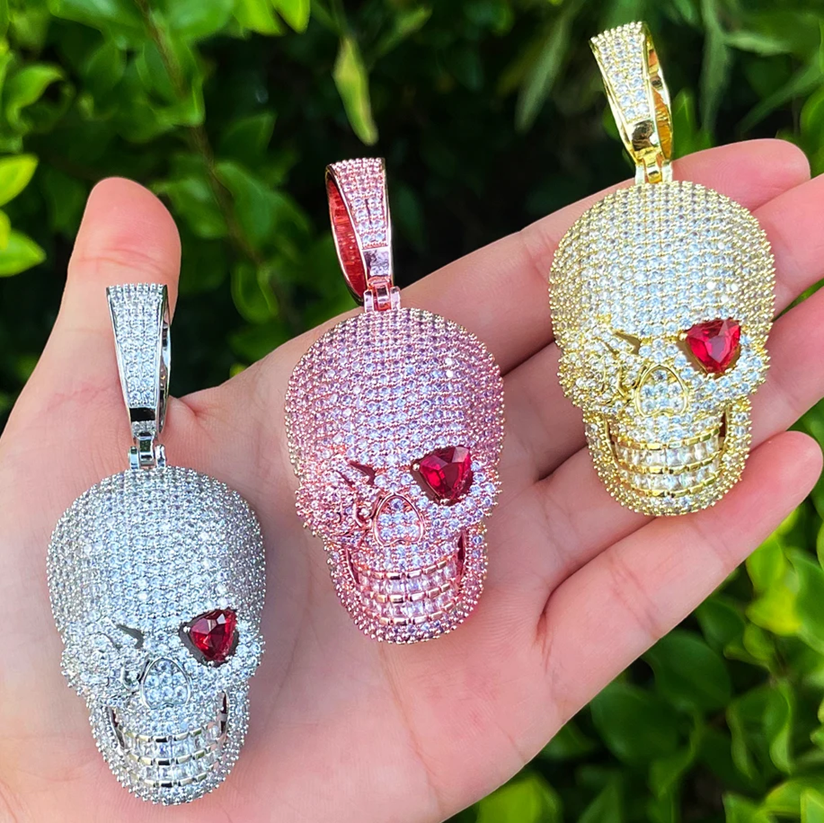 Bubble Letter Iced Out Rose Flower Red Eye Skull Necklace Pendant for Men Prong Setting 5A Cubic Zirconia Hip Hop Jewelry