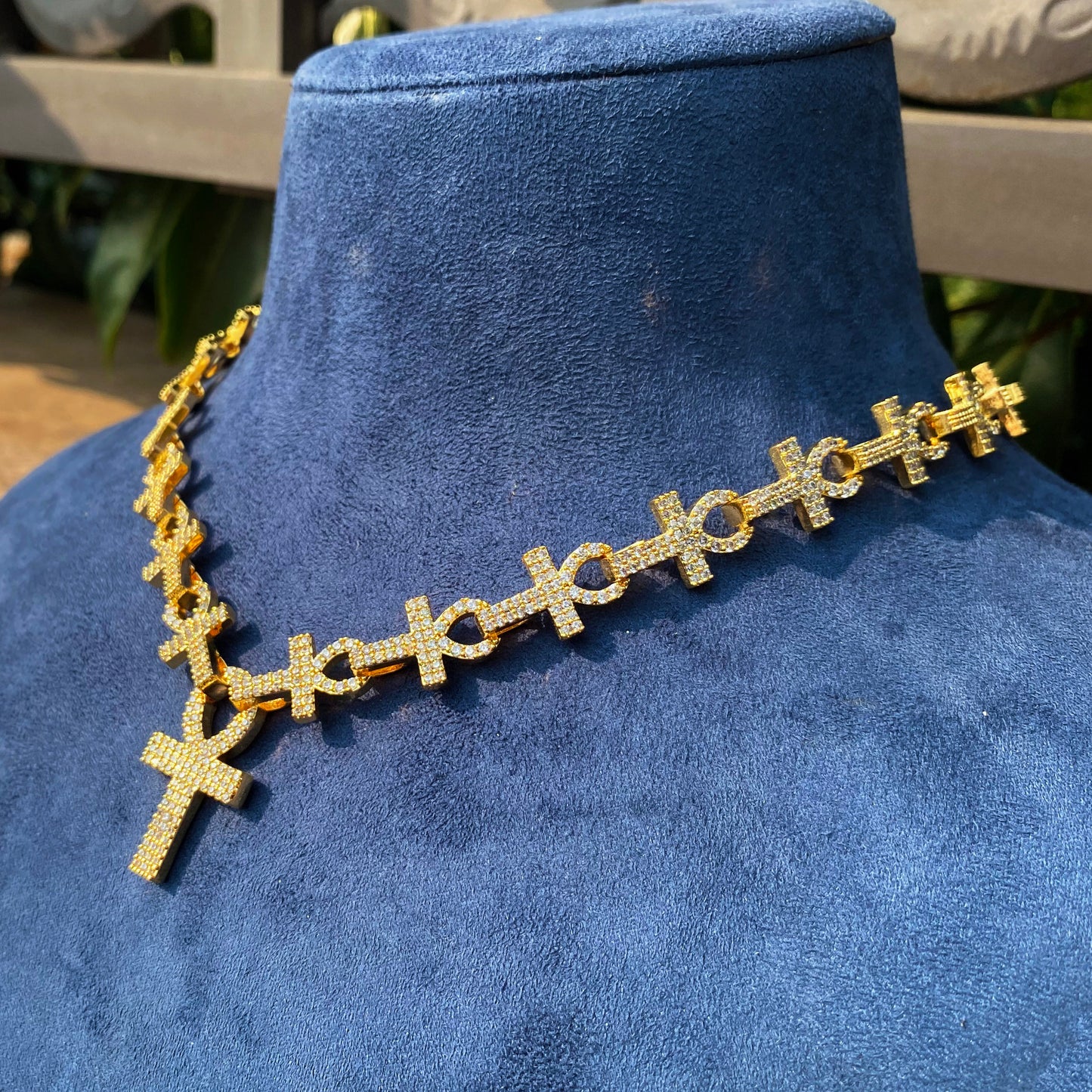 Bubble Letter Ice Out Cross Necklace Choker for Women Mirco Pave Cubic Zirconia Chain Hip Hop Jewelry