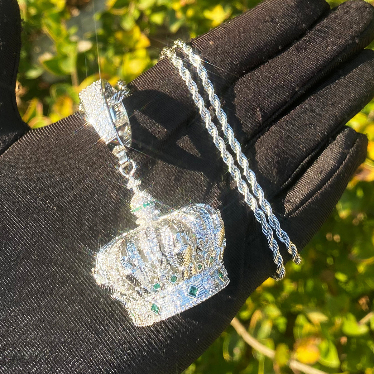 Bubble Letter Iced Out Crown Necklace Pendant for Men 5A Cubic Zirconia Real Gold Plated Hip Hop Jewelry