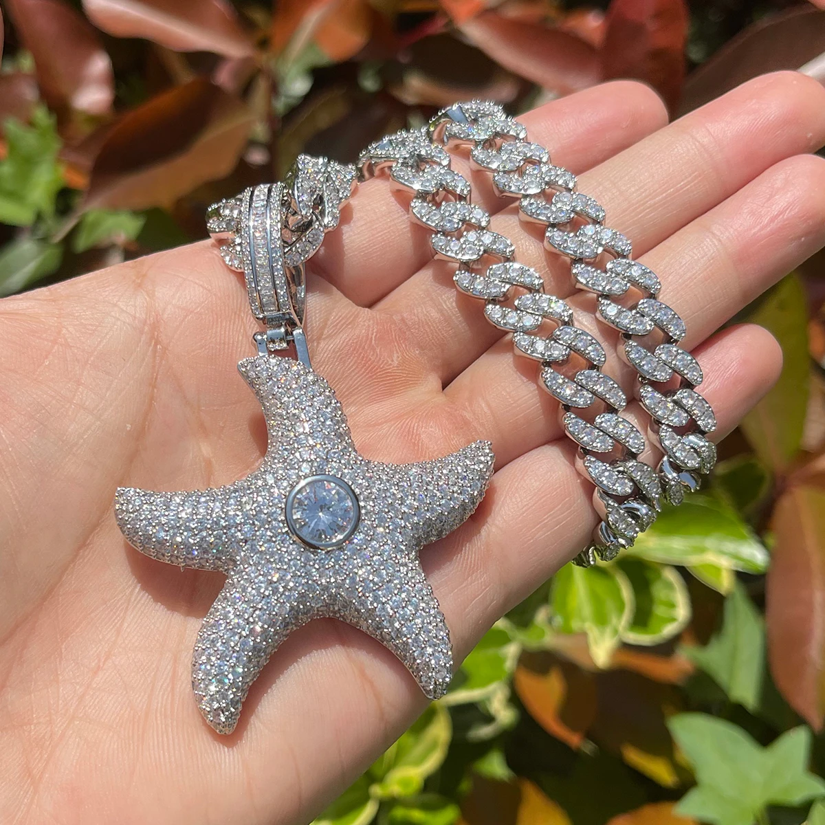 Bubble Letter Iced Out Sea Star Pendant for Women Prong Setting Necklace Cubic Zirconia Hip Hop Jewelry 2023 Trends