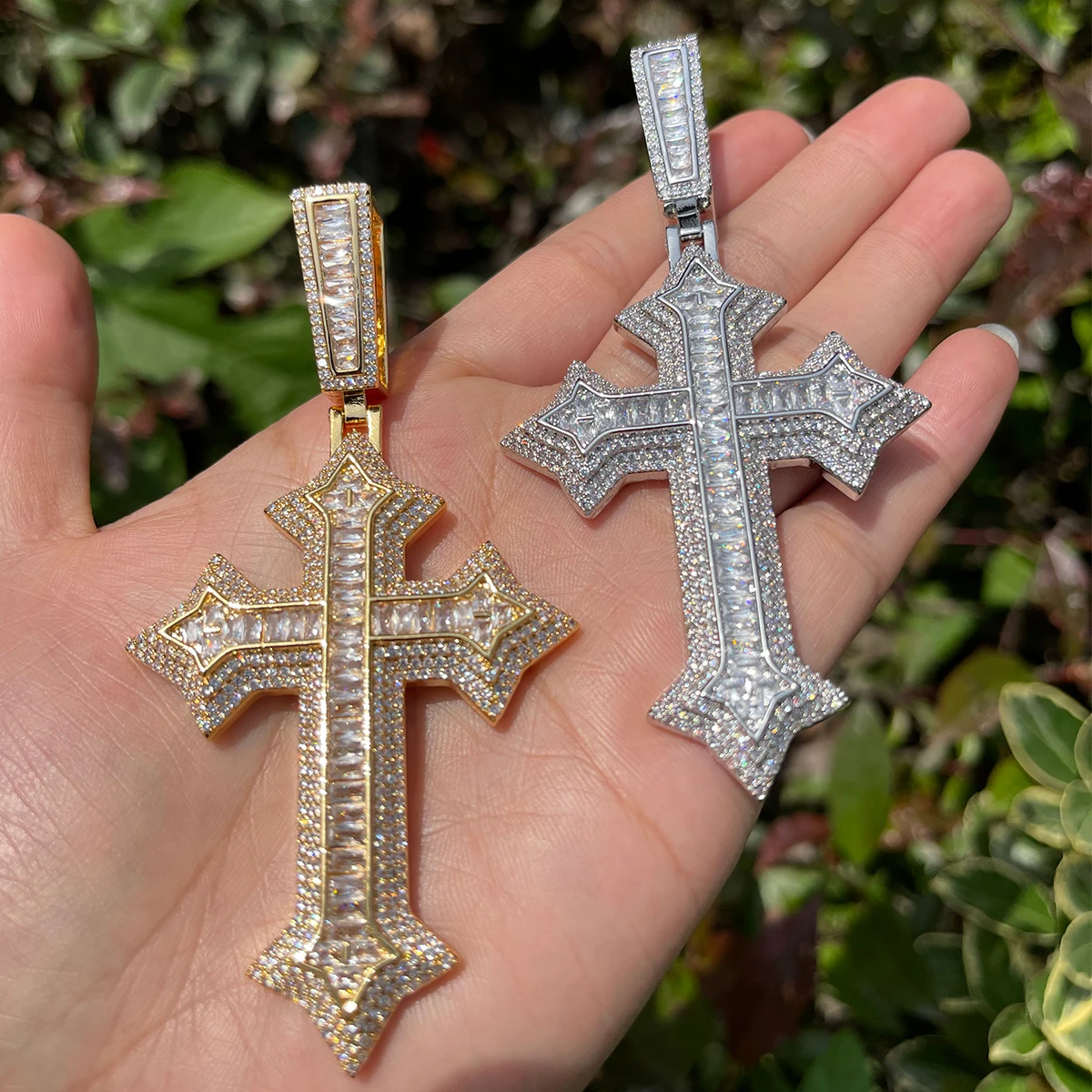 Bubble Letter Iced Out Cross Necklace for Men Prong Setting Real Copper Cubic Zirconia Hip Hop Jewelry Dropshipping Items