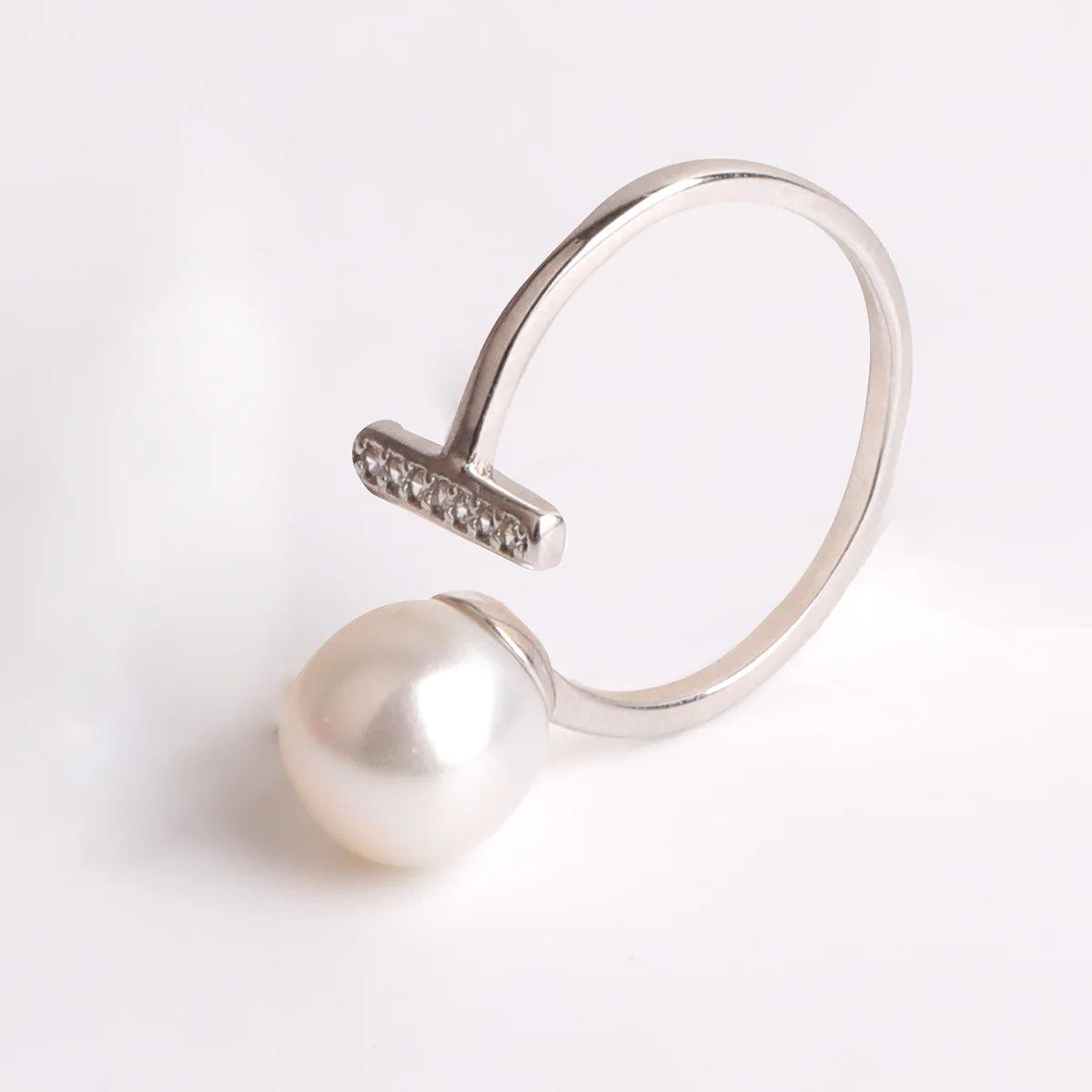 Pearl Ring Women’s Hip Hop Jewelry