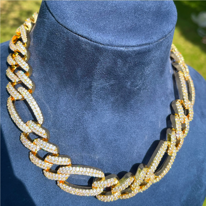 Bubble Letter Iced Out Cuban Link Chain for Men Figaro Necklace Choker Charms Bling Hip Hop Jewelry