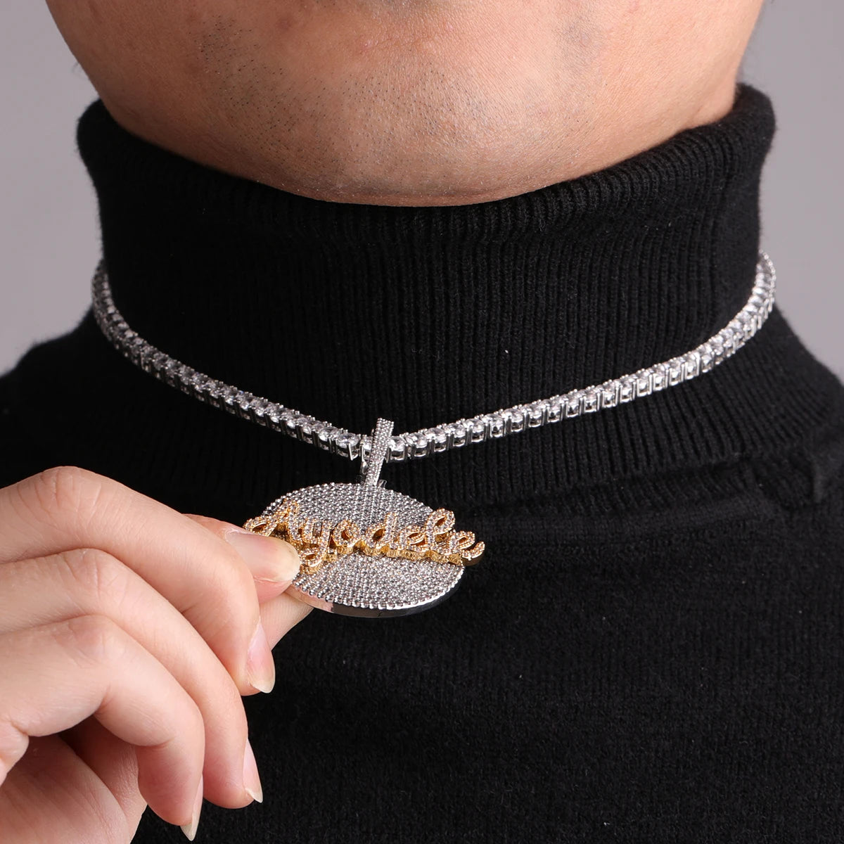 Bubble Letter Customized Jewelry Cursive Name Plates Necklace Iced Out Pendant Hip Hop Fashion Charms Drop Shipping Items