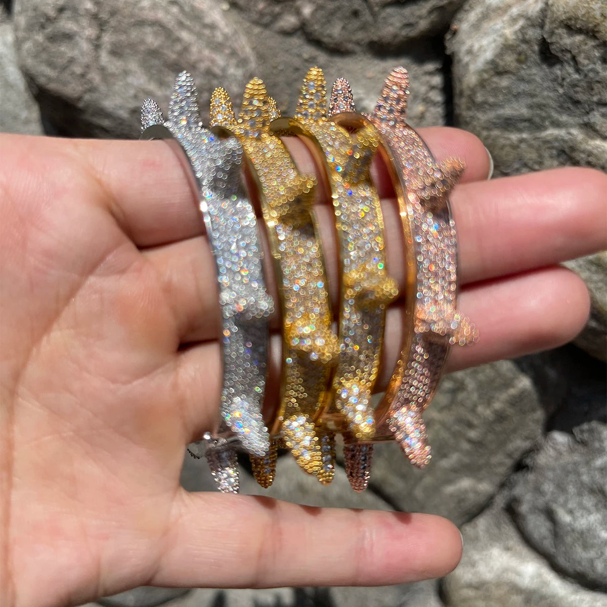 Bubble Letter Rivet Spiked Bangle Copper Material Full Zircon Hip Hop Iced Out Bracelet Rock Punk Jewelry 2022 Trend Free Ship