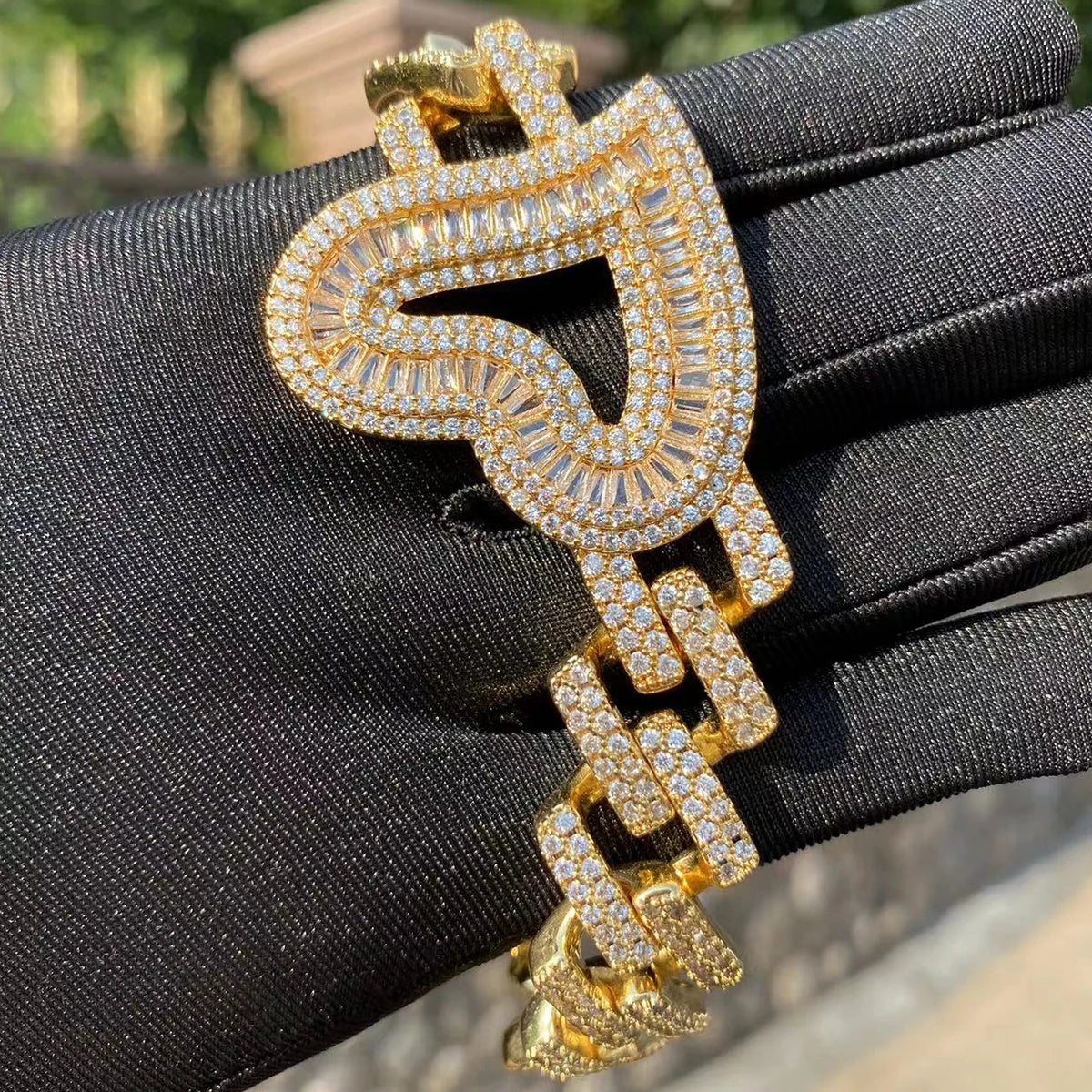 Bubble Letter Big Open Heart Charm Cuban Link Bracelet for Women Real Gold Plated Hip Hop Jewelry Iced Out Fashion Accessories