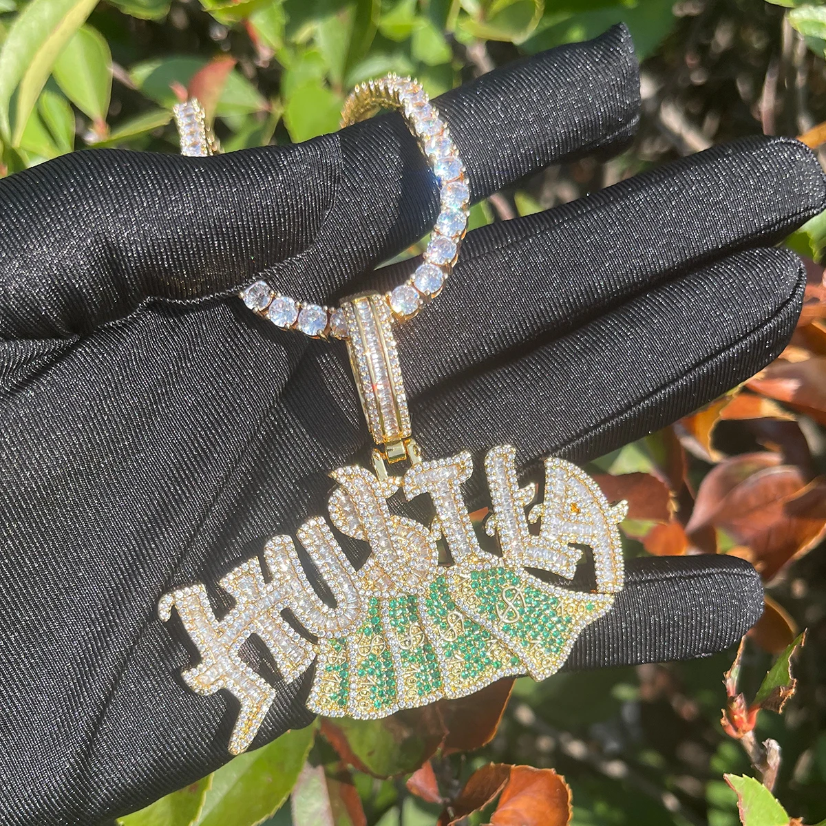 Bubble Letter Iced Out Necklace for Men Hustle US Dollar Pendant Prong Setting Real Gold Plated Hip Hop Jewelry