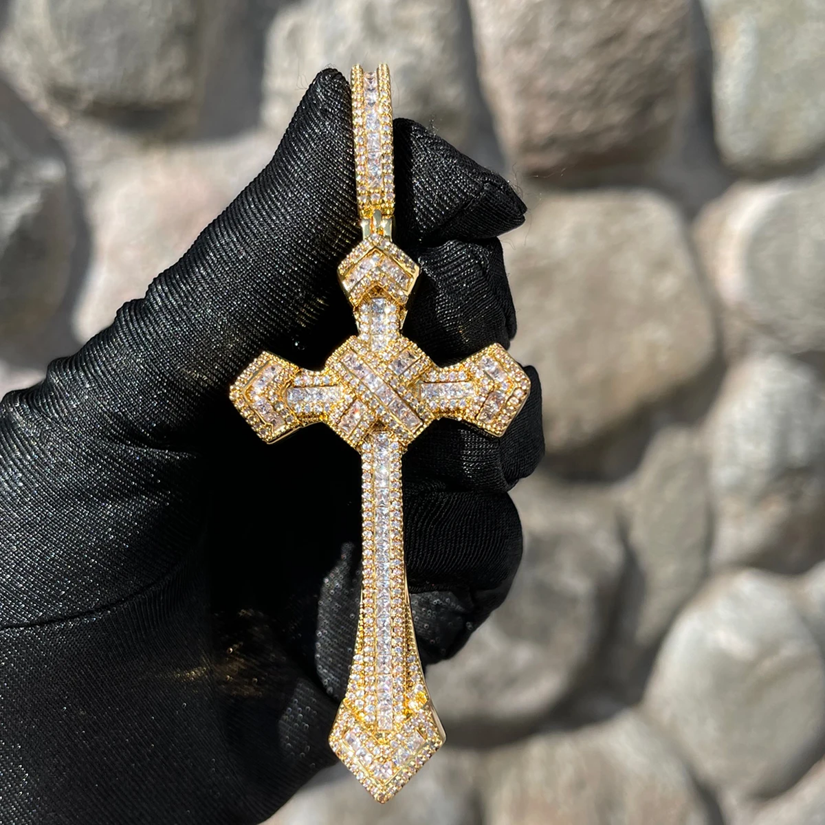 Bubble Letter Iced Out Cross Necklace for Men Baguette Pendant Prong Setting Real Gold Plated Copper Material Hip Hop Jewelry