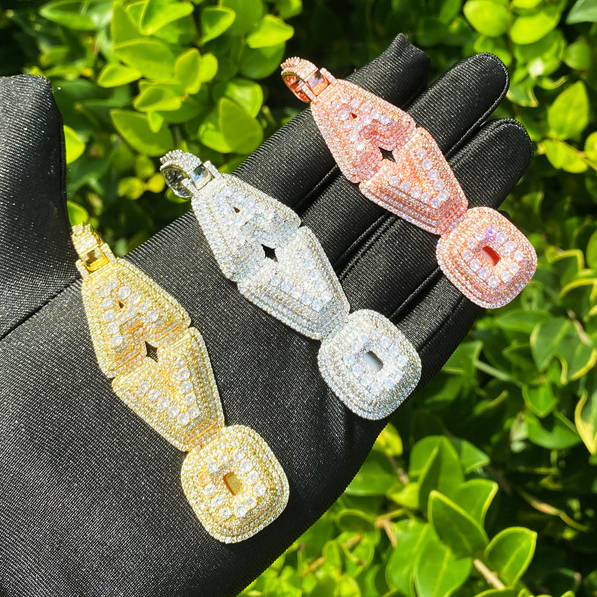 Bubble Letter Iced Out Custom Name Necklace Pendant for Men 5A Prong Setting Cubic Zirconia Copper Gold Plated Hip Hop Jewelry