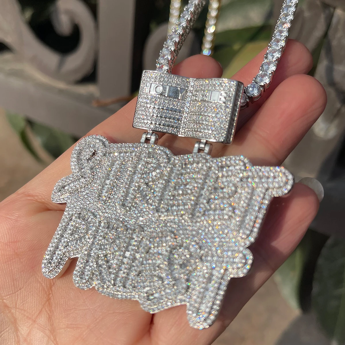 Bubble Letter Iced Out Street Priest Pendant Necklace Prong Setting Cubic Zirconia Real Gold Plated Hip Hop Fashion Jewelry