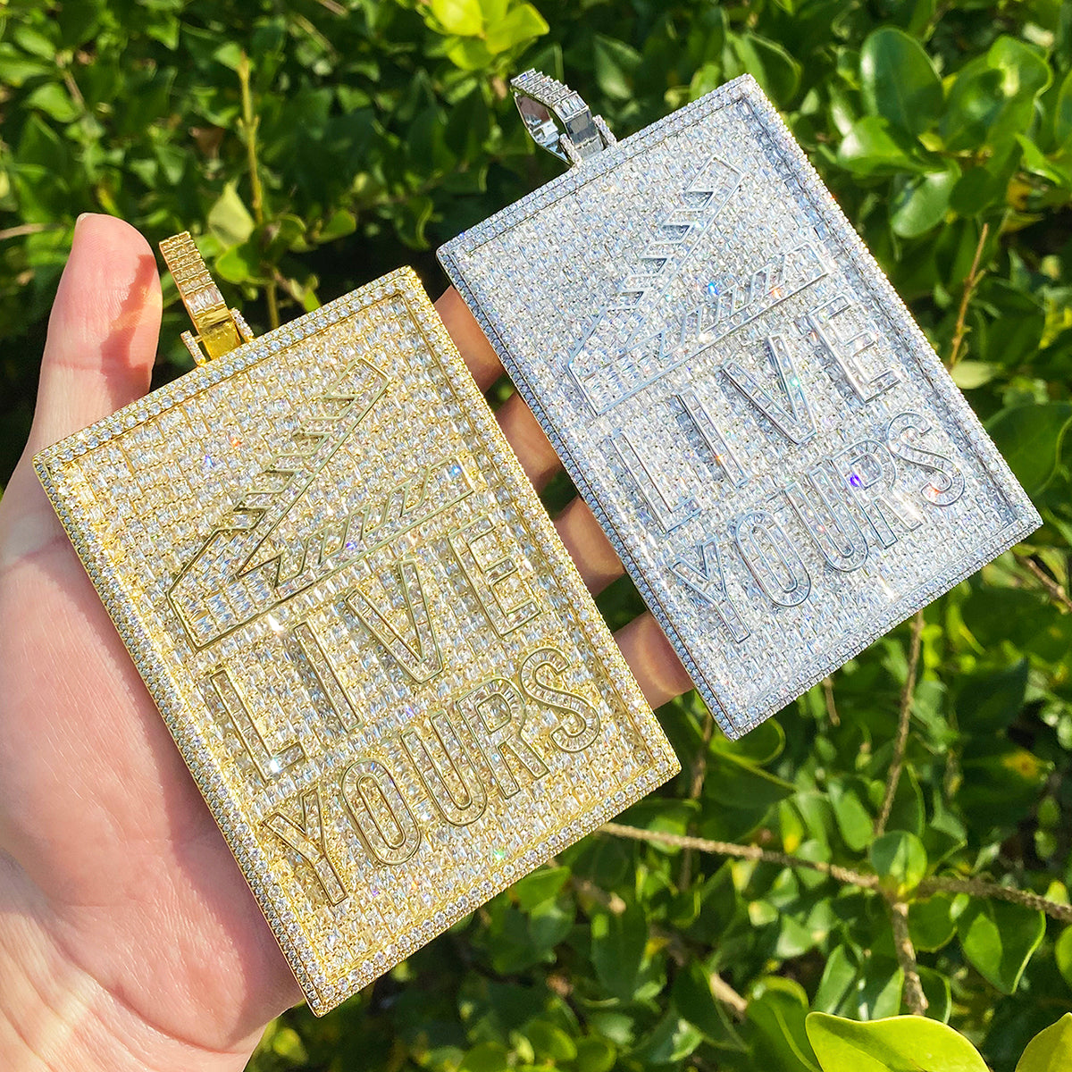 Bubble Letter Iced Out Big Live Yours Tag Necklace Pendant for Men 5A Cubic Zirconia Gold Plated Hip Hop Jewelry