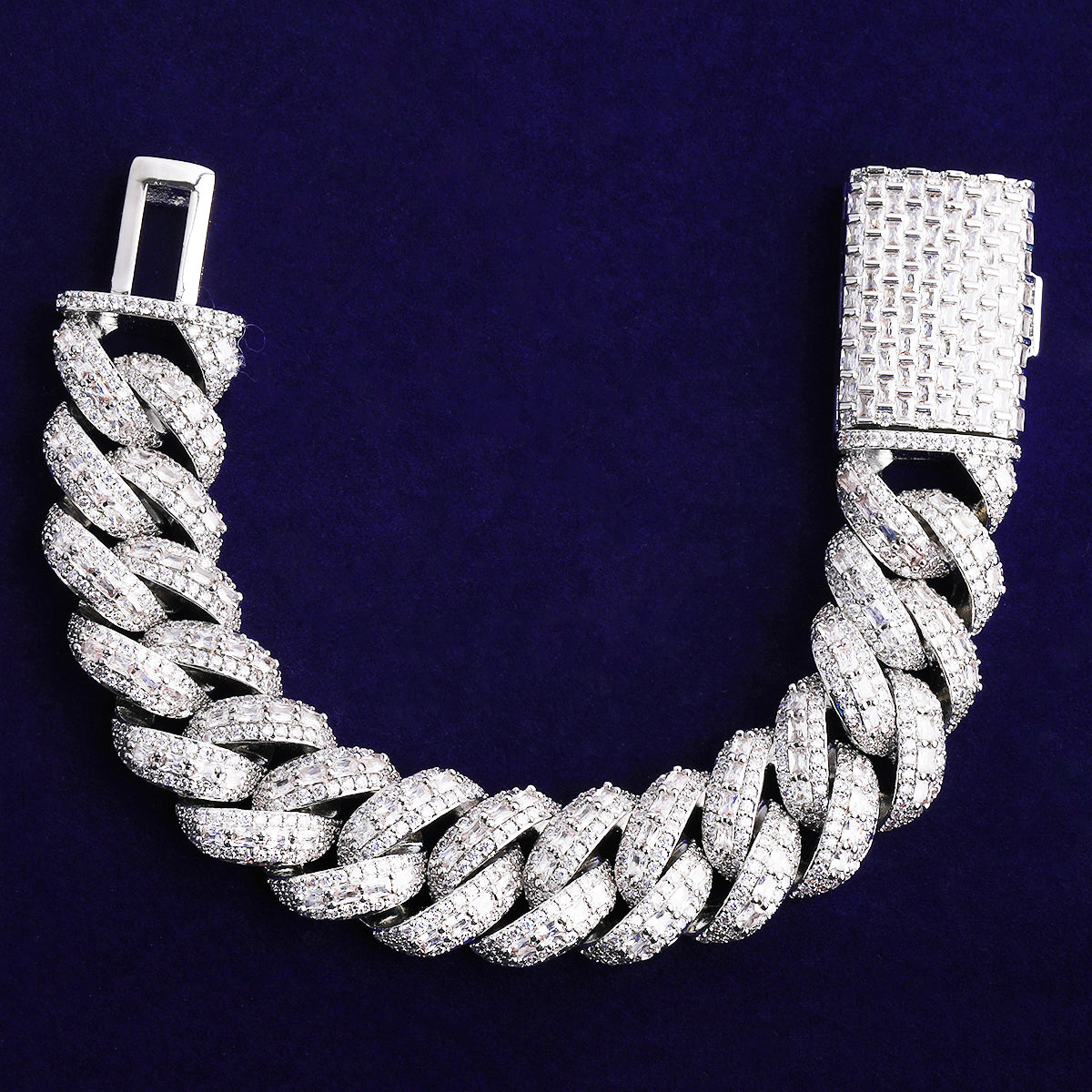 Bubble Letter Iced Out Cuban Link Bracelet for Men 5A Cubic Zirconia Gold Plated Hip Hop Jewelry Baguette Clasp