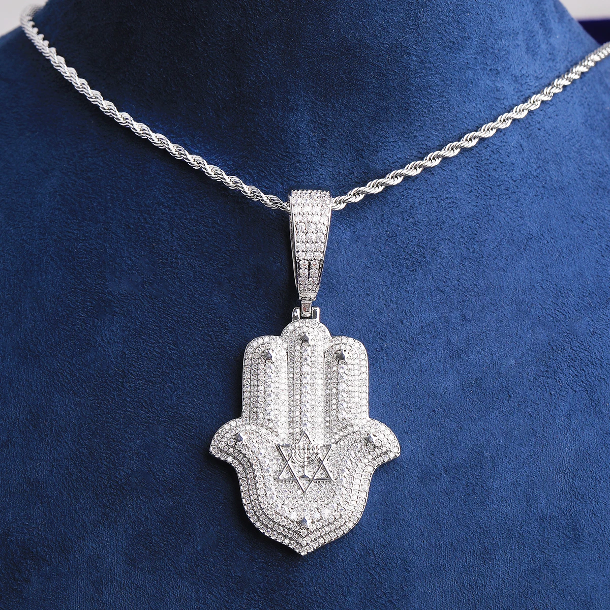 Bubble Letter Iced Out Halma Hand David of Star Necklace Pendant for Men Real Gold Plated 5A Cubic Zirconia Hip Hop Jewelry