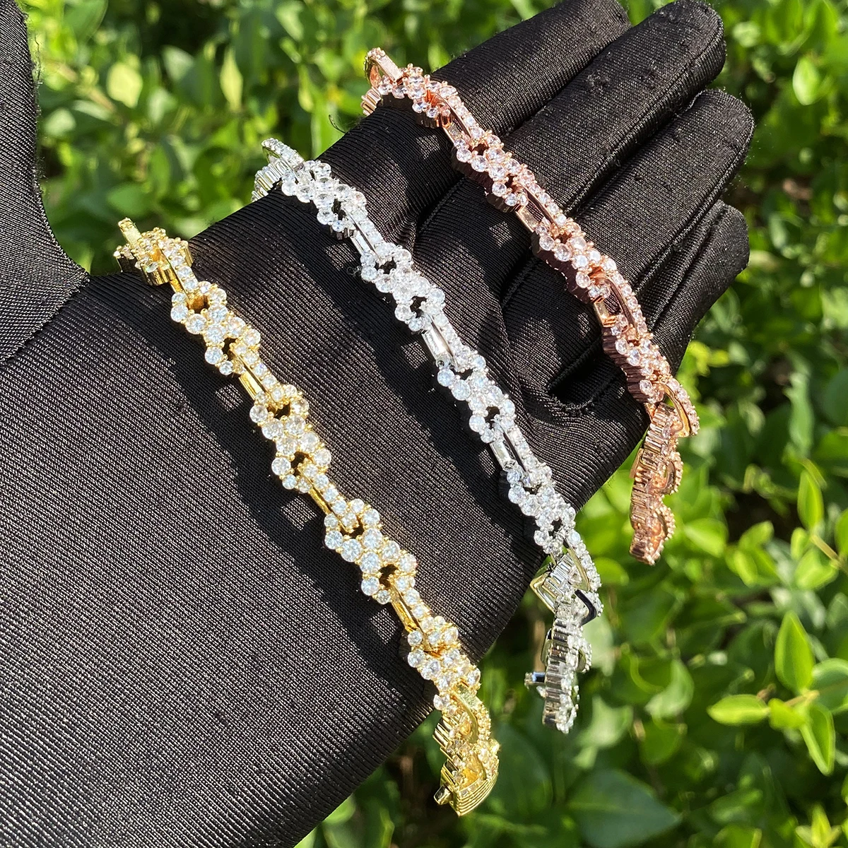 Bubble Letter Iced Out Infinity Link Bracelet for Men 5A Cubic Zirconia Prong Setting Hip Hop Jewelry