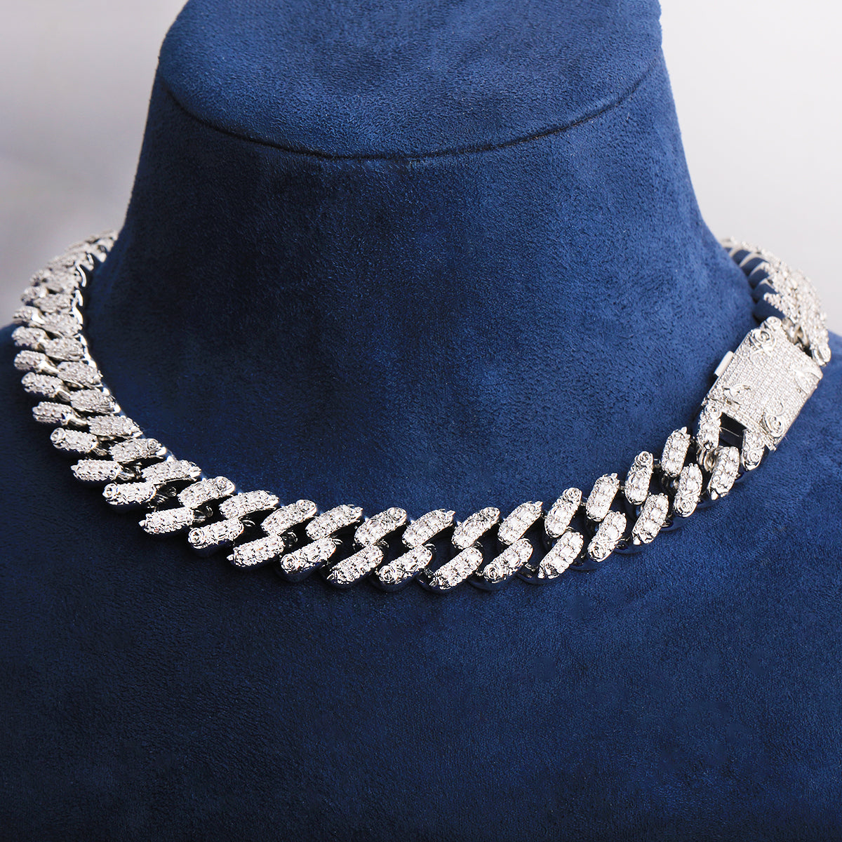 Bubble Letter Iced Out Flora Dove Cuban Link Chain for Men Necklace Choker 5A Real Copper Gold Plated Hip Hop Jewelry