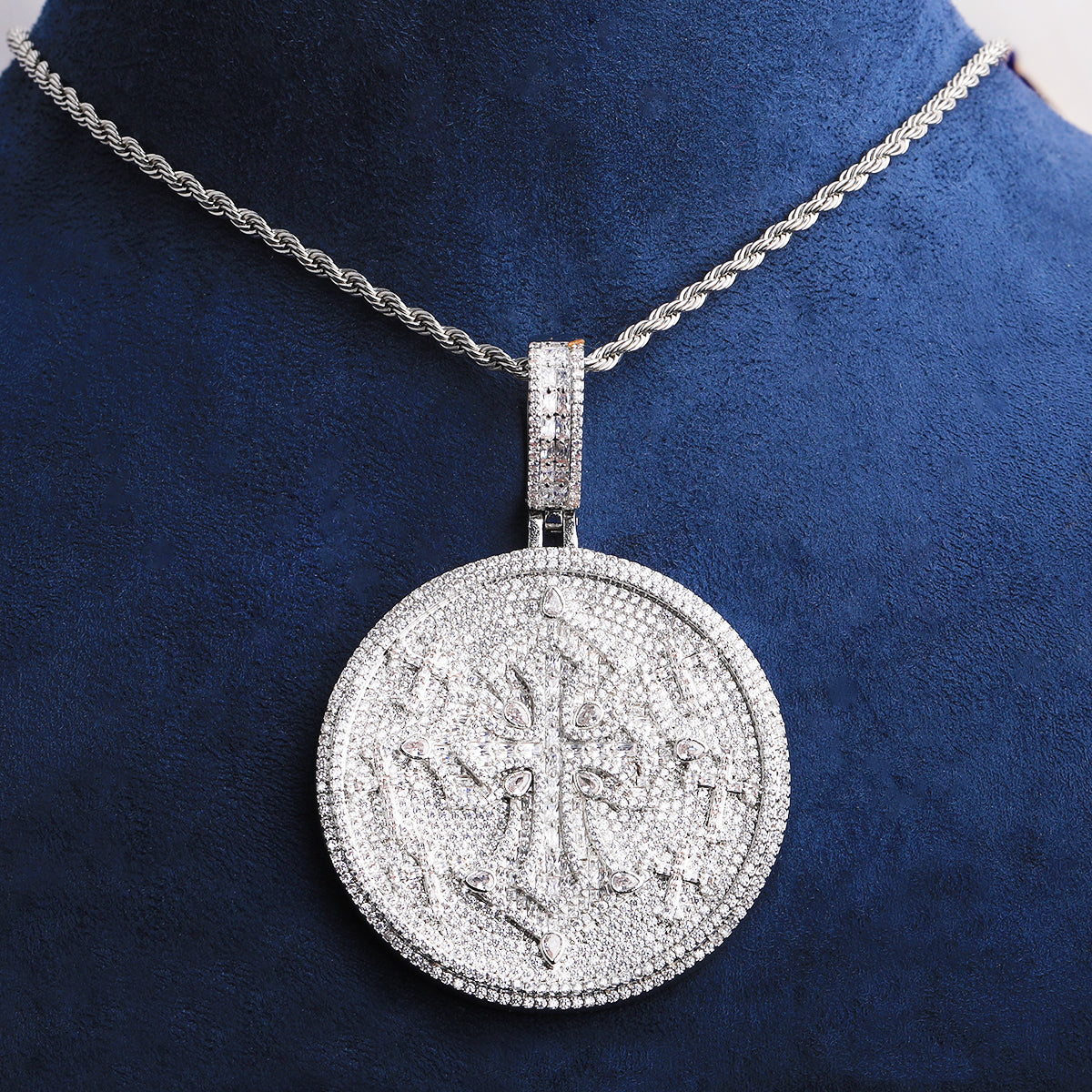 Bubble Letter Iced Out Multi Cross Circle Necklace Pendant for Men 5A Cubic Zirconia Gold Plated Hip Hop Jewelry