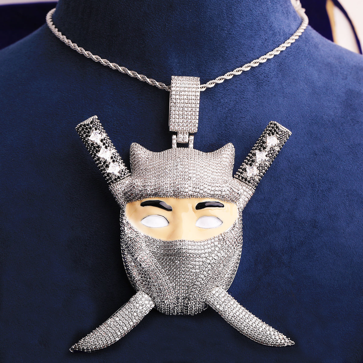 Bubble Letter Colgante Ninja Edición Limitada Oro Blanco Necklace Pendant for Men 5A Cubic Zirconia Rapper Jewelry