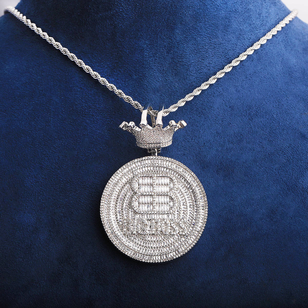 Bubble Letter Iced Out Big Boss Crown Bail Necklace Pendant for Men 5A Cubic Zirconia Gold Plated Hip Hop Jewelry