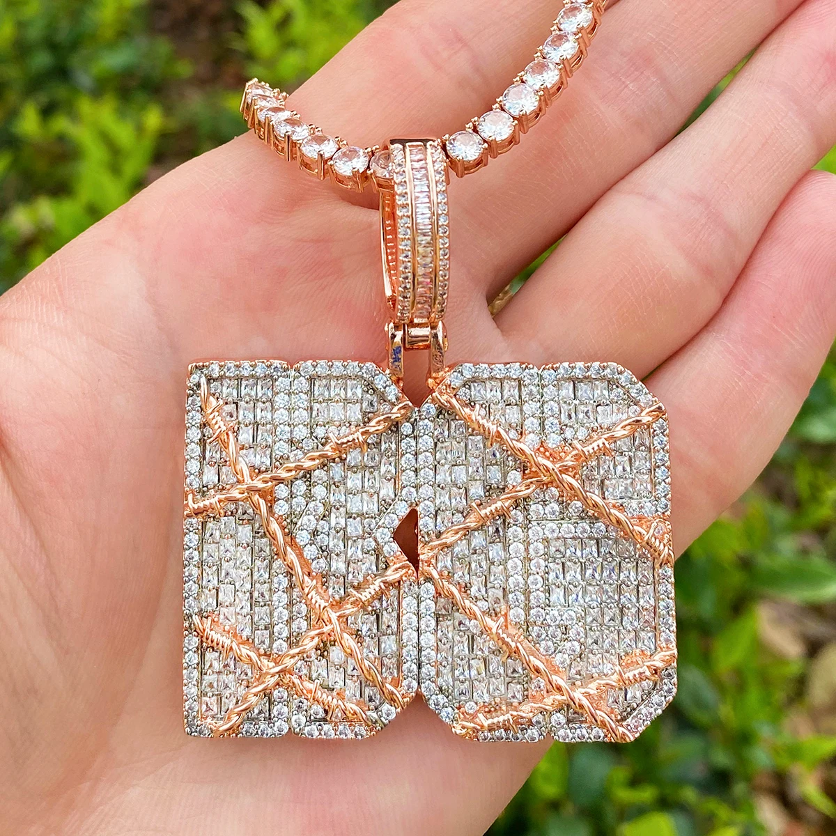 Bubble Letter Iced Out Barbed Wire Custom Name Necklace Pendant for Men Real Gold Plated Hip Hop Jewelry