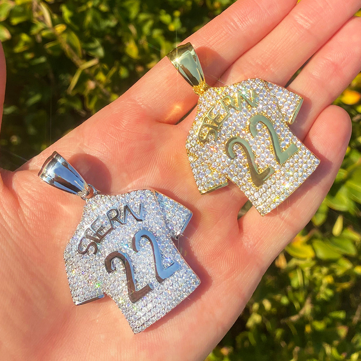 Bubble Letter Iced Out Stern 22 Necklace Pendant for Men 5A Cubic Zirconia Hip Hop Jewelry
