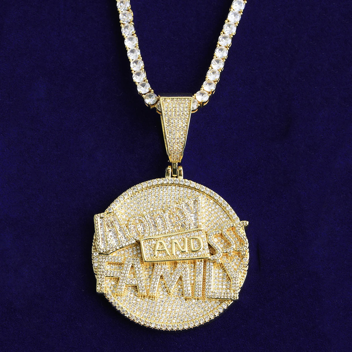 Bubble Letter Iced Out Money and Family Necklace Pendant for Men Real Gold Plated 5A Cubic Zirconia Hip Hop Jewelry