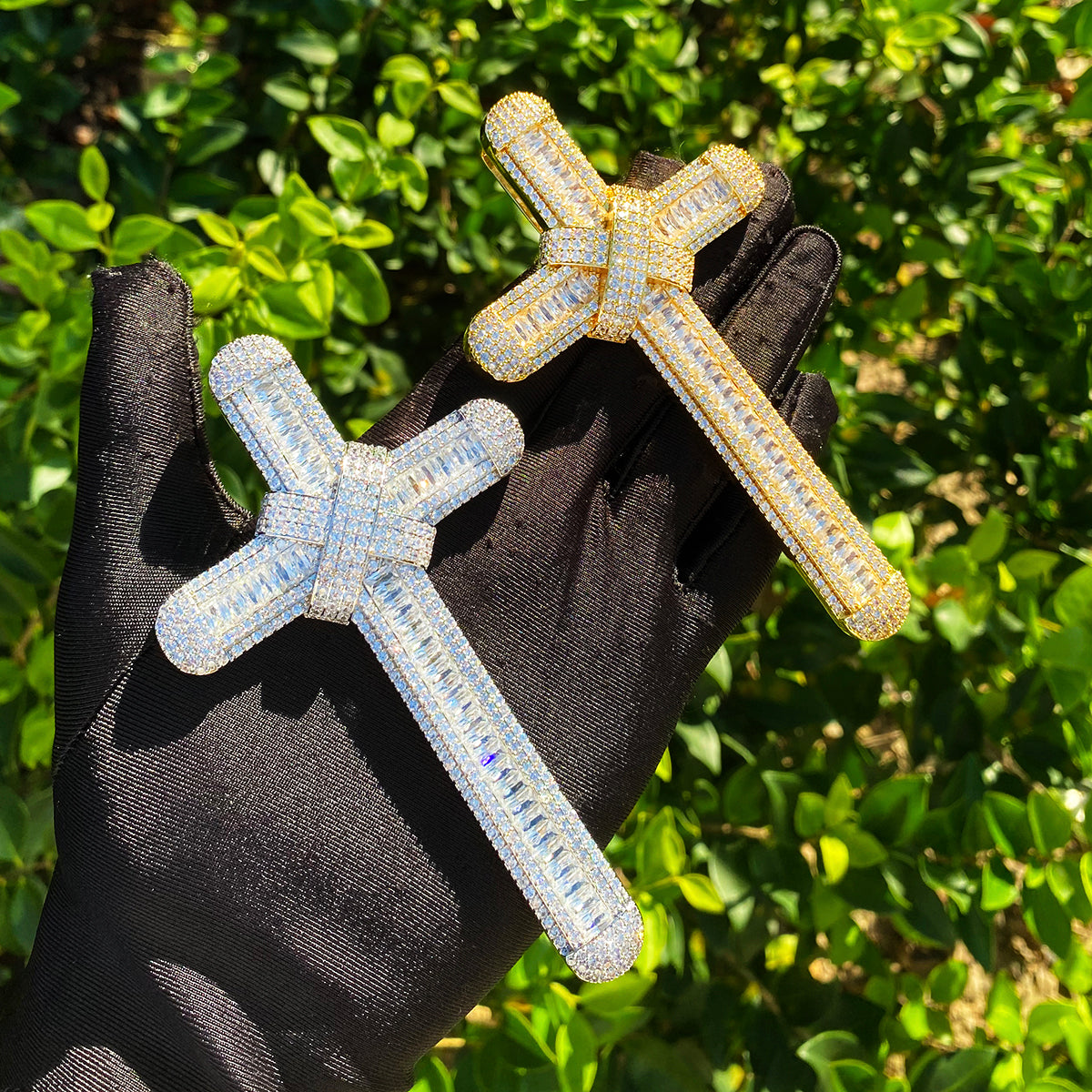 Bubble Letter Iced Out Super Cross Necklace Pendant for Men 5A Cubic Zirconia Gold Plated Hip Hop Jewelry