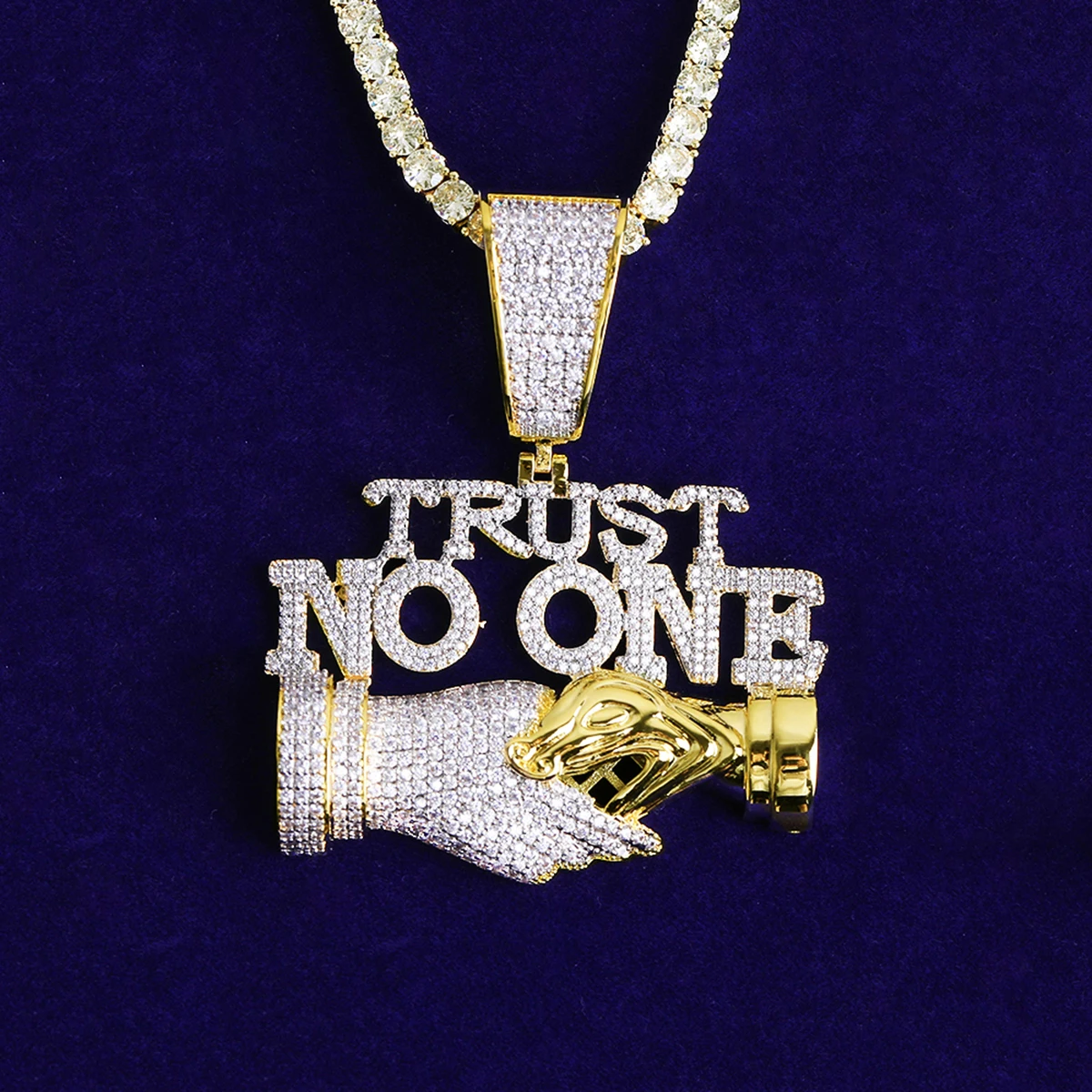Bubble Letter Iced Out Trust No One Necklace Pendant for Men 5A Cubic Zirconia Prong Setting Hip Hop Jewelry