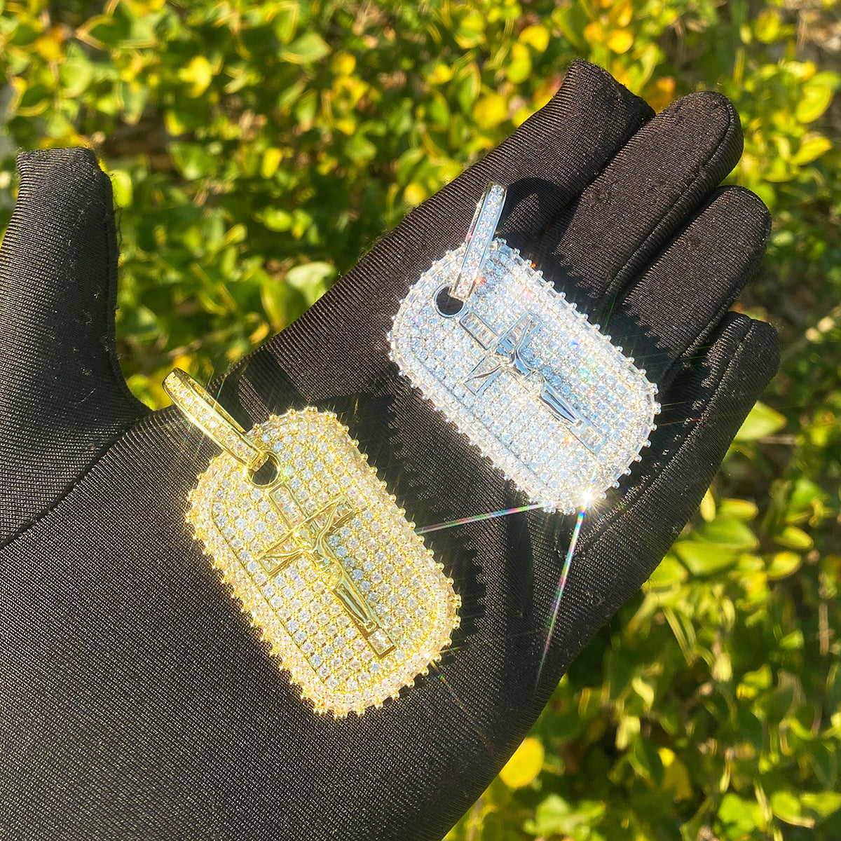 Bubble Letter Iced Out Dog Tag Cross Jesus Necklace Pendant for Men 5A Cubic Zirconia Hip Hop Jewelry