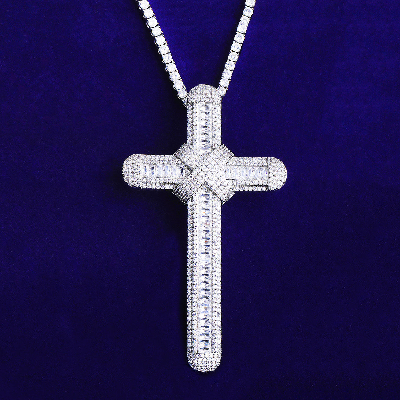 Bubble Letter Iced Out Super Cross Necklace Pendant for Men 5A Cubic Zirconia Gold Plated Hip Hop Jewelry