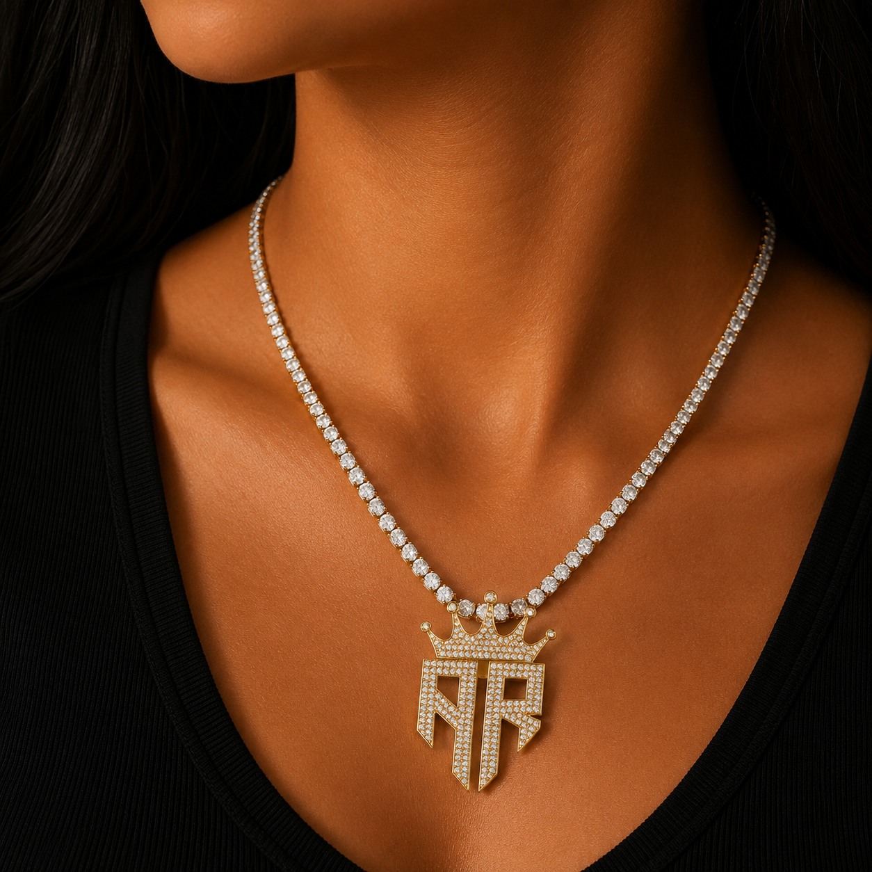 Bubble Letter Iced Out Crown R Letter Necklace Pendant for Women Prong Setting Real Gold Plated Cubic Zirconia Hip Hop Jewelry
