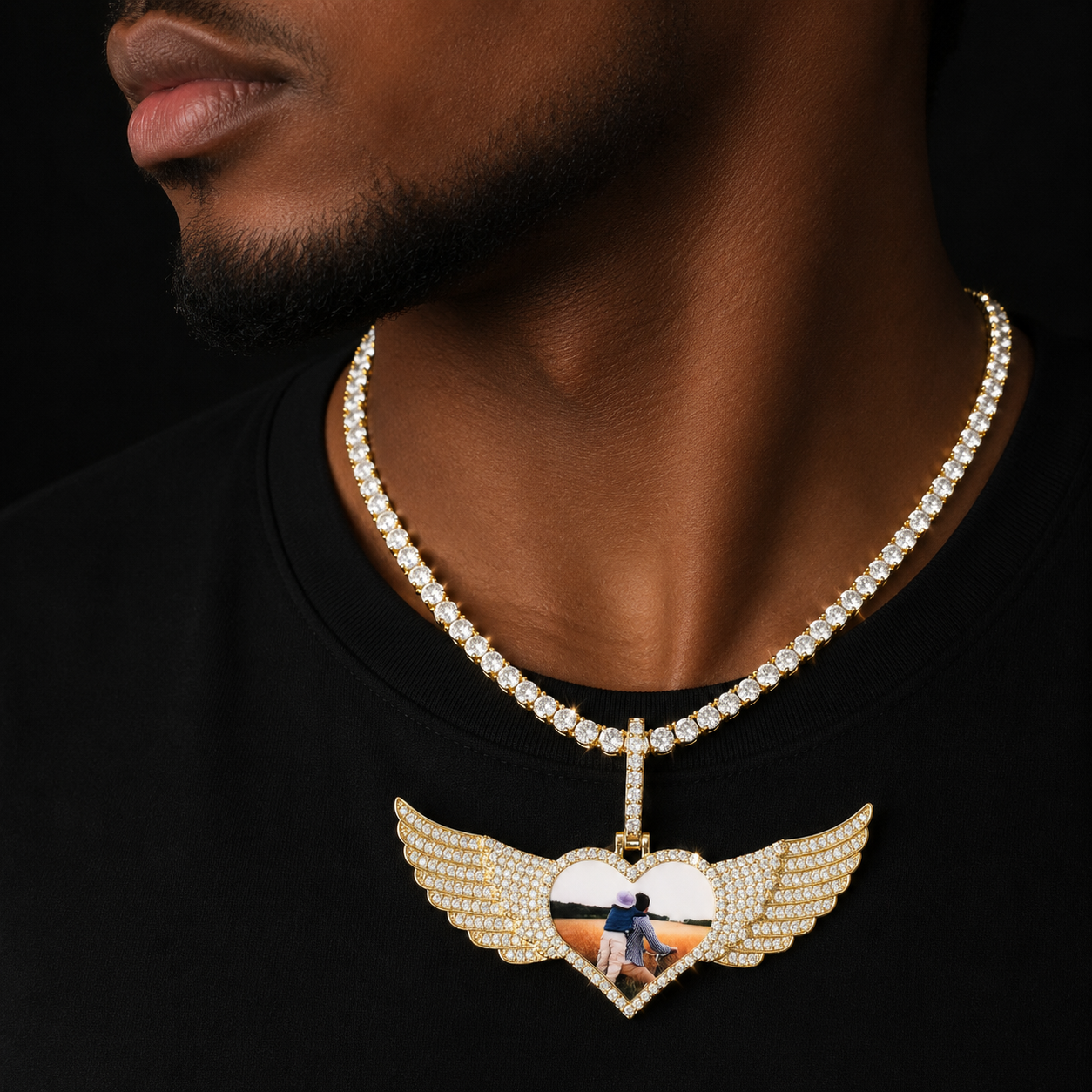 Bubble Letter Custom Photo Necklace for Men Heart Wing Pendant Solid Back Memory Picture Medallion Hip Hop Rock Fashion Jewelry