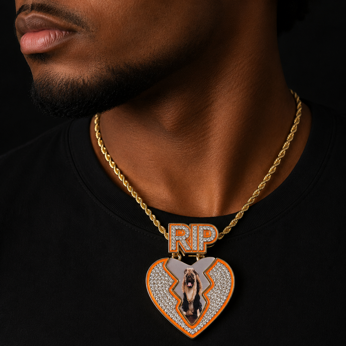 Bubble Letter Custom Photo Medallion Necklace for Men Broken Heart Shape Rip Bail Glow In Dark Iced Out Pendant Hip Hop Jewelry