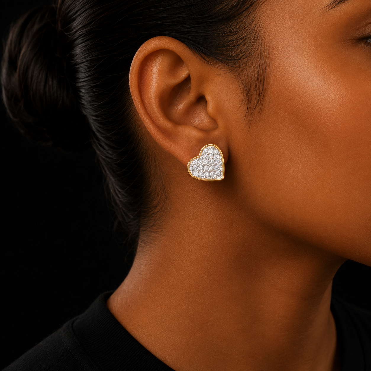 14MM Width Heart-shaped Gold Color Stud Earring For Men Women Full Cubic Zircon Screw Back Earrings Fashion Hip Hop Jewelry Gift