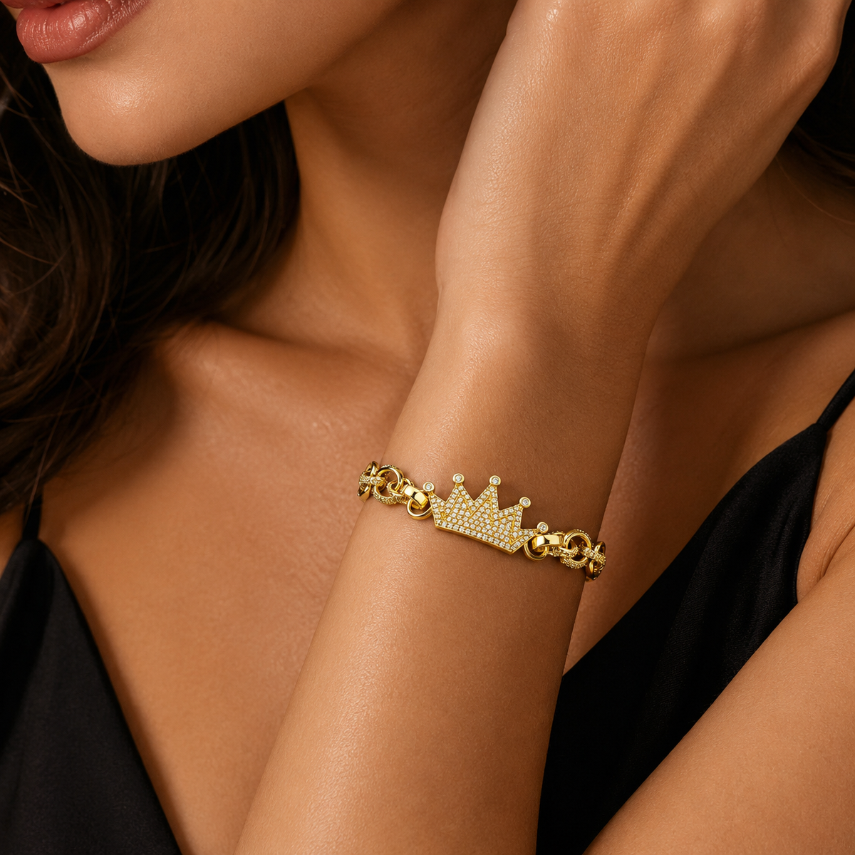 Bubble Letter Iced Out Belcher Bracelet Crown for Women Gold Plated 5A Cubic Zirconia Hip Hop Jewelry