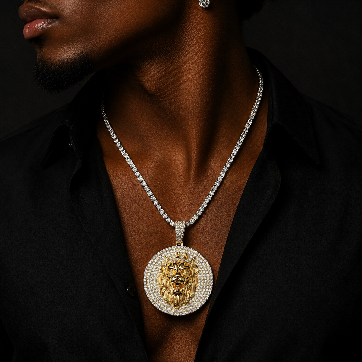 Bubble Letter Iced Out Lion King Disc Necklace Pendant for Men 5A Cubic Zirconia Gold Plated Hip Hop Jewelry