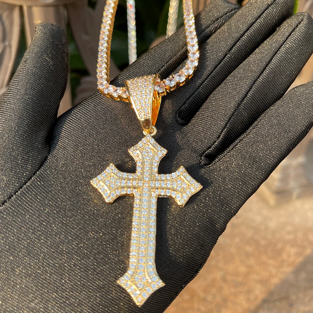 Bubble Letter Iced Out Cross Pendant Necklace for Men Prong Setting Bling Charms Real Gold Plated Hip Hop Jewelry