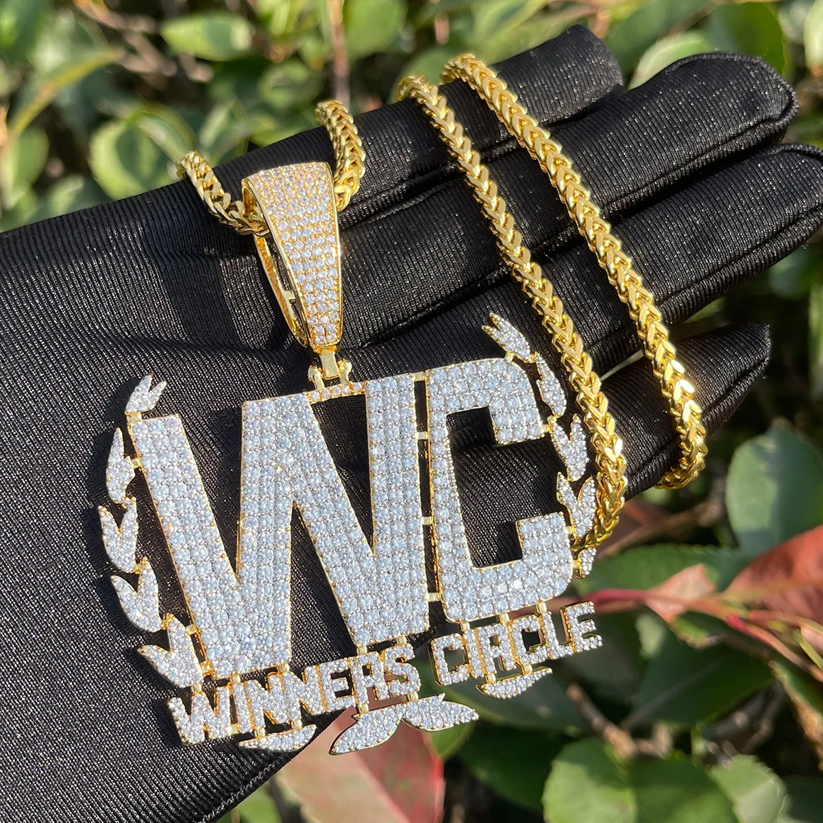 Bubble Letter Iced Out Winner Circle Necklace Pendant for Men Real Gold Plated Cubic Zirconia Copper Hip Hop Jewelry