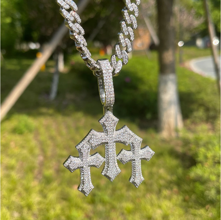 Bubble Letter Iced Out Cross For Women White Gold Plated Real Copper Cubic Zirconia Luxury Hip Hop Jewelry