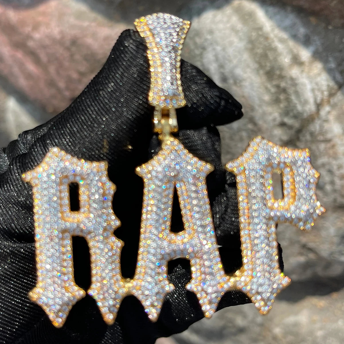 Bubble Letter Jewelry Customized Name Necklace Women Iced Out Prong Setting Pendant Personalized Charms Trap Rapper Super Star