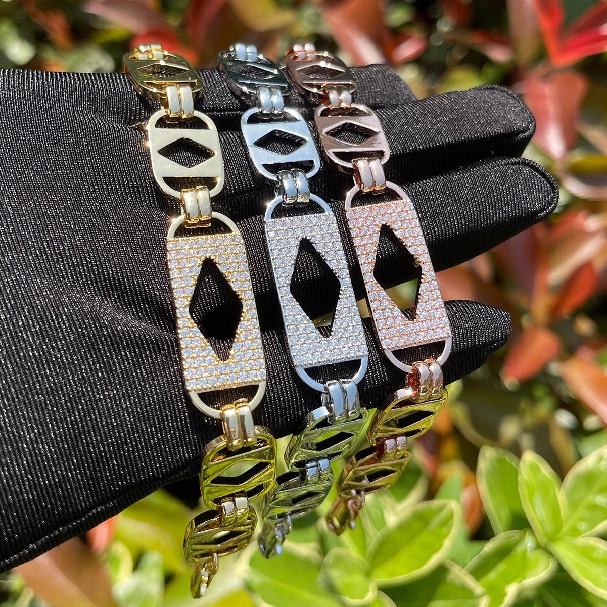 Bubble Letter Iced Out Box Cuban Link Bracelet for Women Real Gold Plated Hip Hop Fashion Jewelry