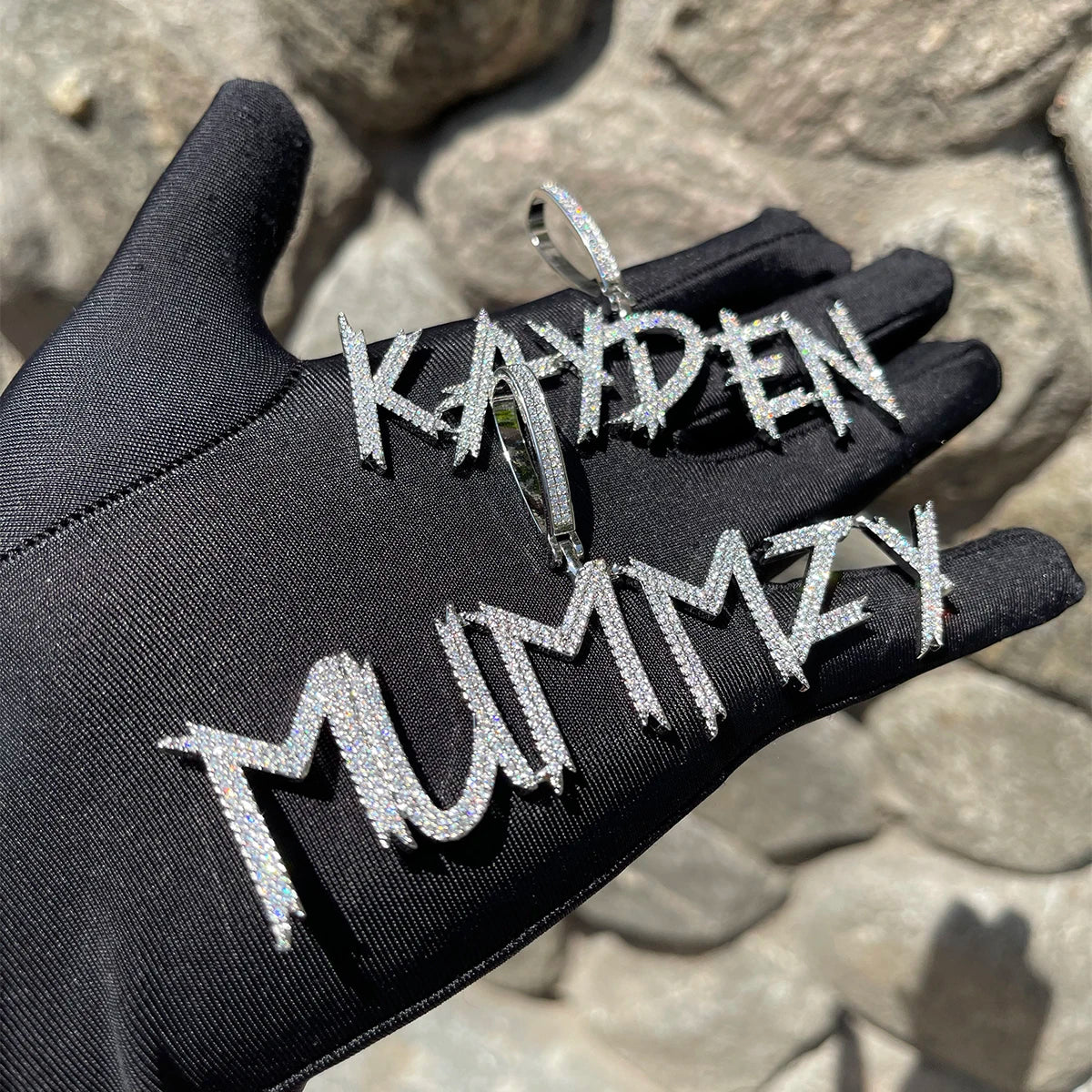 Bubble Letter Custom Name Necklace for Men Cursive Personalized Pendant Charms Solid Back Hip Hop Jewelry Collares Hombre