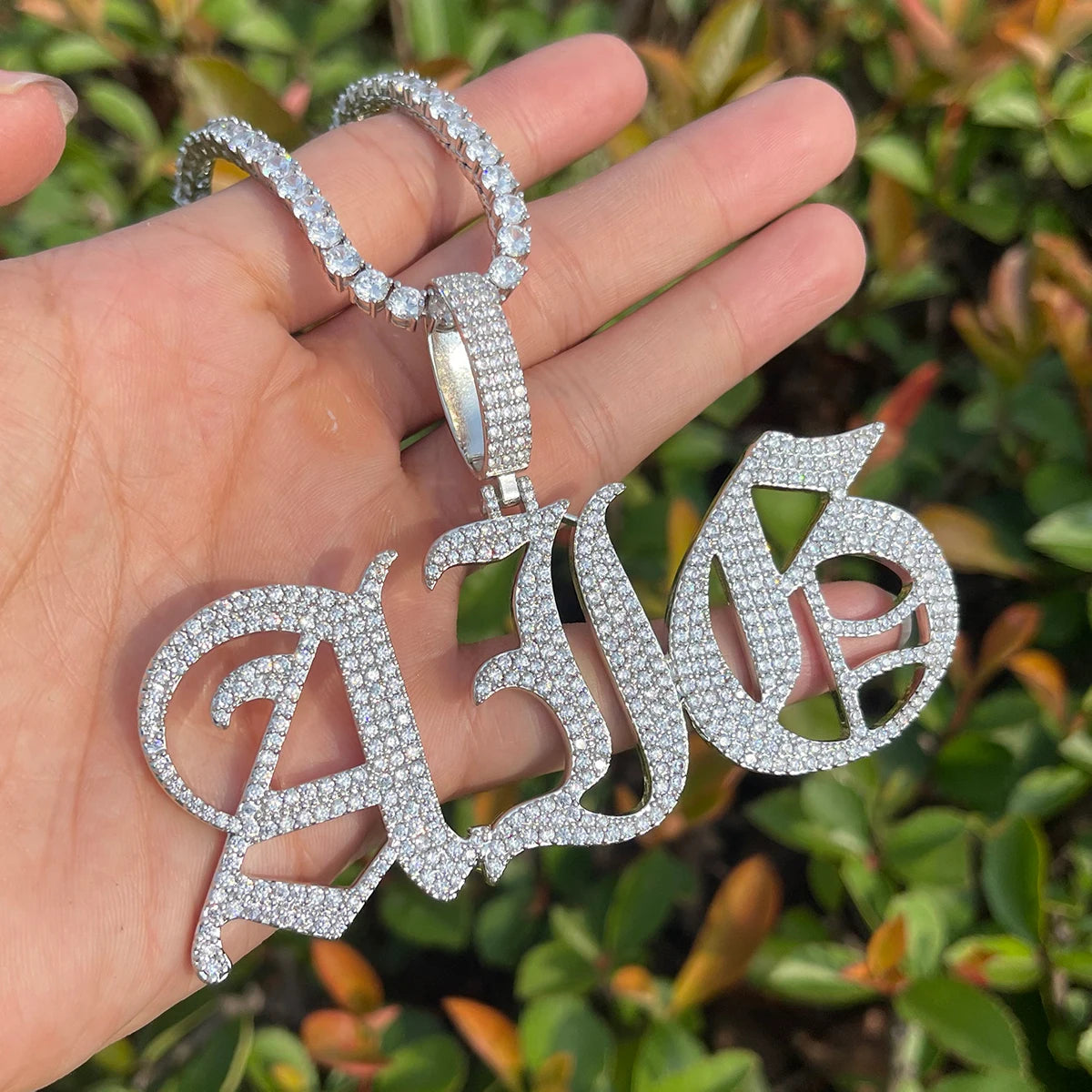 Bubble Letter Old Vintage English Font Customized Name Necklace for Women Personalized Cursive Pendant Hip Hop Jewelry